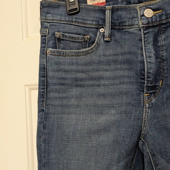 Levi's® 311™ Shaping Skinny Women's Jeans Size 29 Blue NWT - Picture 3 of 15